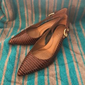 CIRCA Joan & David - calla Lily slingback Size 5.5